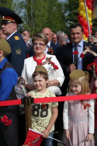Митрополит Лонгин принял участие в торжественных мероприятиях в парке Победы на Соколовой горе