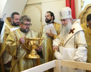 Великое освящение храма в честь святого благоверного князя Михаила Черниговского и боярина его Феодора г. Саратова