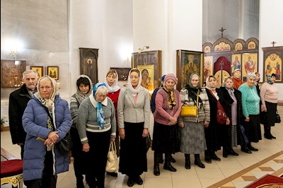 Божественная литургия в храме во имя первоверховных апостолов Петра и Павла г. Саратова