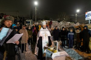 Клирики Саратовской епархии совершили освящение воды в открытых водоемах