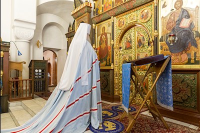 Божественная литургия на Архиерейском подворье – в храме в честь иконы Божией Матери «Утоли моя печали» г. Саратова