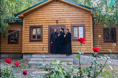 Митрополит Игнатий совершил поездку по храмам Петропавловского благочиния