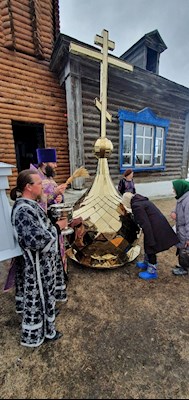 На храм в честь иконы Божией Матери «Всецарица» установлен центральный купол
