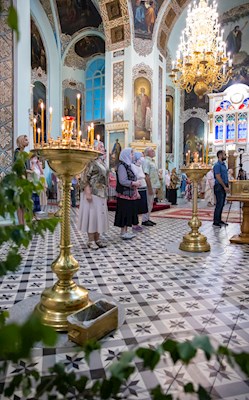 Митрополит Игнатий совершил всенощное бдение в Свято-Духовском соборе г. Саратова