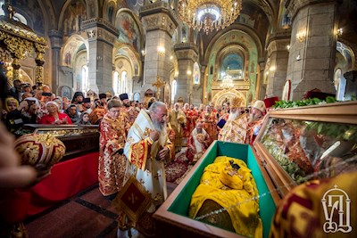 Совершен чин прославления святителя Евмения (Хорольского)