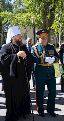Митрополит Игнатий посетил церемонию выпуска офицеров ВВИМО