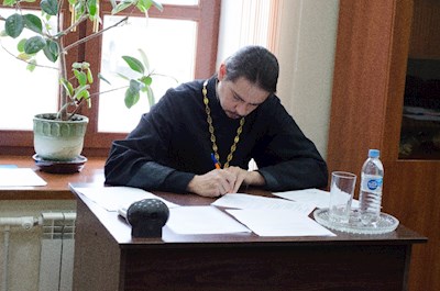 Студенты заочного сектора семинарии сдали итоговый экзамен