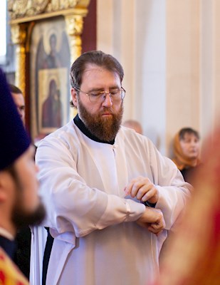 Божественная литургия в храме великомученика Георгия Победоносца г. Саратова