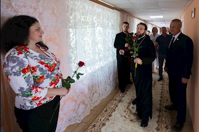 Митрополит Игнатий посетил Аткарский дом-интернат для престарелых и инвалидов