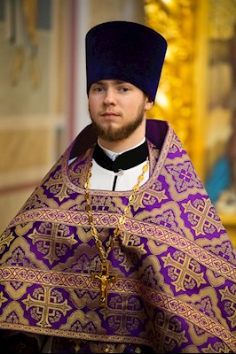 Митрополит Игнатий совершил вечернюю Литургию Преждеосвященных Даров в Свято-Троицком кафедральном соборе г. Саратова