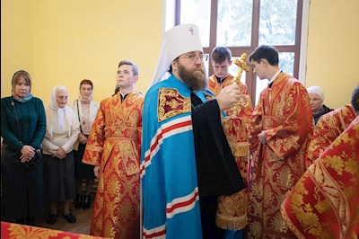 Митрополит Игнатий совершил Божественную литургию в храме святых мучениц Веры, Надежды, Любови и матери их Софии поселка Светлый
