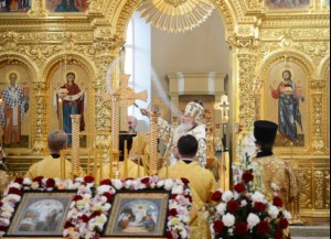 Митрополит Лонгин сослужил Святейшему Патриарху Кириллу во время малого освящения Вознесенского собора Вознесенского женского монастыря Тамбова и всенощного бдения