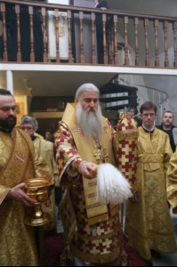 Божественная литургия в храме во имя святителя и чудотворца Николая на Елшанском кладбище г. Саратова