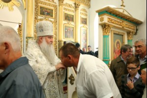 Божественная литургия в храме во имя Архангела Михаила с. Михайловка Саратовского района