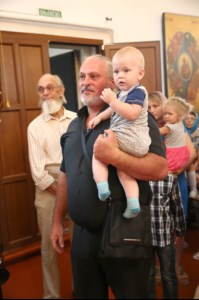 Божественная литургия в храме в честь Покрова Пресвятой Богородицы р.п. Новые Бурасы