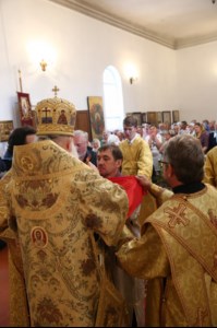 Божественная литургия в храме в честь Покрова Пресвятой Богородицы р.п. Новые Бурасы
