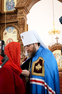 Божественная литургия в храме новомучеников и исповедников Саратовских г. Саратова