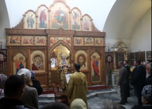 Божественная литургия в храме во имя святителя и чудотворца Николая на Елшанском кладбище г. Саратова
