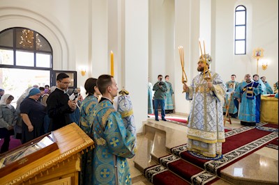 Митрополит Игнатий совершил Божественную литургию в храме святого апостола и евангелиста Иоанна Богослова с. Казанла Базарно-Карабулакского района