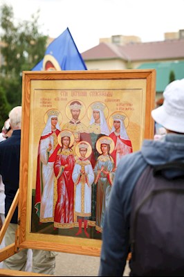 Митрополит Игнатий совершил Литургию в храме великомученика Георгия Победоносца г. Саратова