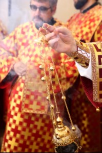 Митрополит Лонгин возглавил Литургию с сурдопереводом