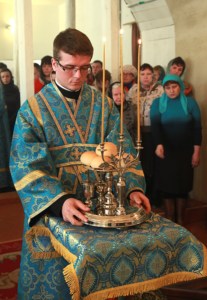 Всенощное бдение в храме в честь Благовещения Пресвятой Богородицы города Саратова