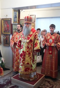Божественная литургия в храме во имя святого апостола и евангелиста Иоанна Богослова г.Саратова