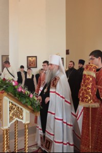 Божественная литургия в Свято-Троицком кафедральном соборе города Вольска