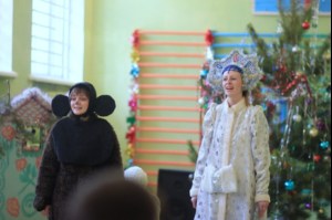 Священник стал гостем Новогодней елки в школе-интернате