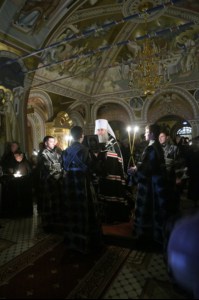 Великое повечерие с чтением канона преподобного Андрея Критского в Свято-Троицком кафедральном соборе г.Саратова