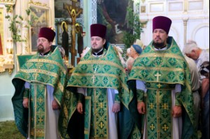 Божественная литургия в храме Сошествия Святого Духа г. Саратова