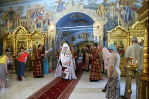 Всенощное бдение в Свято-Троицком кафедральном соборе г. Саратова