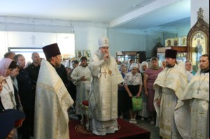 Божественная литургия в храме во имя святителя Тихона, епископа Воронежского, Задонского чудотворца г.Саратова