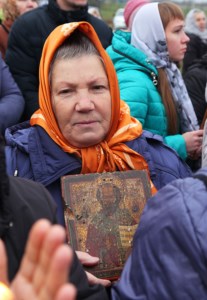Сретенский монастырь г. Москвы передал Свято-Никольской обители Саратовской митрополии частицу мощей святителя Николая Чудотворца