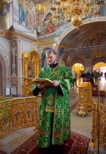 Божественная литургия в Свято-Троицком кафедральном соборе г.Саратова
