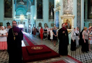 Всенощное бдение в храме в честь Сошествия Святого Духа г.Саратова