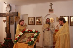 Божественная литургия в Крестовоздвиженском храме города Саратова