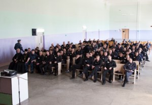 Архиерейский мужской хор выступил в лечебно-исправительном учреждении Балашова
