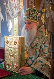 Божественная литургия в Свято-Троицком кафедральном соборе г. Саратова