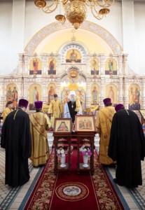 Божественная литургия в храме во имя святых первоверховных апостолов Петра и Павла г. Аткарска