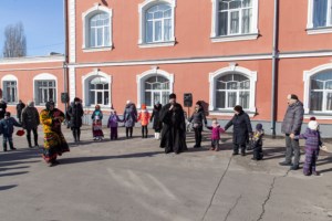 На территории Покровского храма г. Саратова прошел зимний праздник