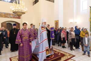 Божественная литургия в храме святителя Спиридона Тримифунтского г. Саратова