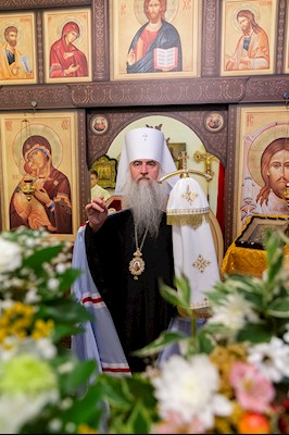 Божественная литургия в храме святителя Тихона Задонского г. Саратова