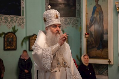Божественная литургия и панихида в храме в честь Сошествия Святого Духа г. Саратова