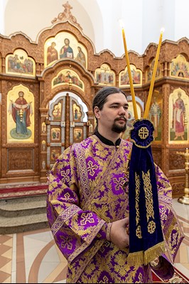 Божественная литургия в храме в честь святого равноапостольного великого князя Владимира г. Саратова