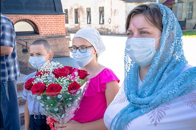 Божественная литургия в храме во имя святых первоверховных апостолов Петра и Павла г. Аткарска