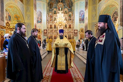Всенощное бдение в храме Покрова Пресвятой Богородицы г. Саратова