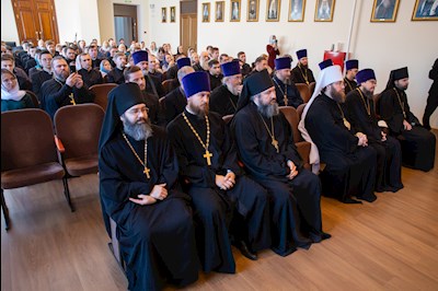 В Саратовской семинарии состоялся актовый день