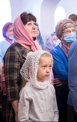 Митрополит Игнатий совершил Божественную литургию в храме в честь иконы Божией Матери «Скоропослушница» г. Шиханы Вольского района