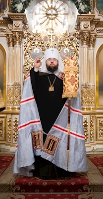 Митрополит Игнатий совершил Великую рождественскую вечерню